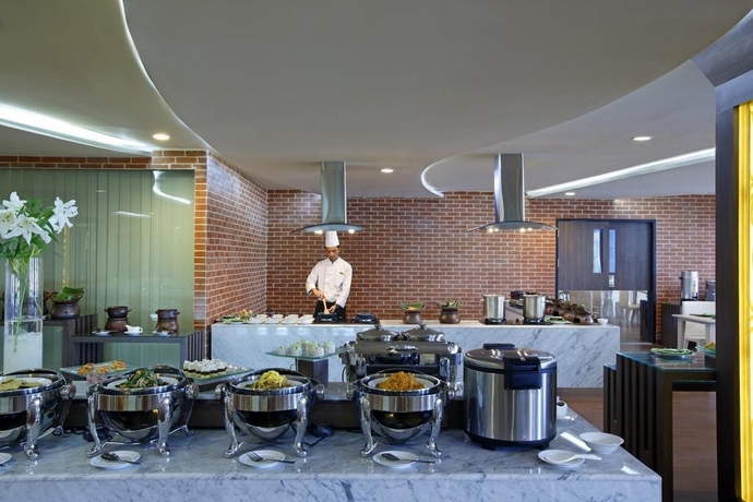 Imagen general del Hotel Santika Depok. Foto 8