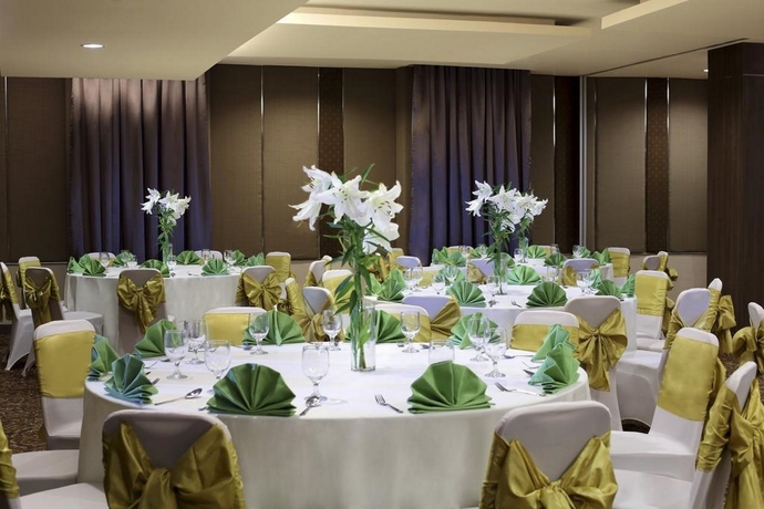Imagen general del Hotel Santika Depok. Foto 10