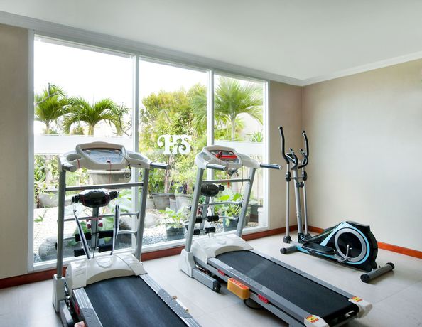 Imagen de los interiores del Hotel Santika Jemursari. Foto 15