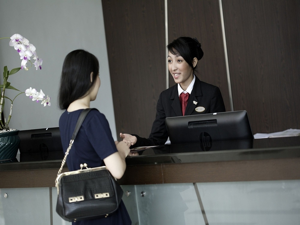 Imagen de los interiores del Hotel Santika Palu. Foto 12