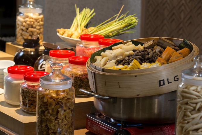 Imagen del bar/restaurante del Hotel Santika Premiere Beach Resort Belitung. Foto 4