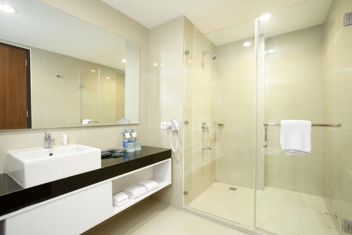 Imagen de la habitación del Hotel Santika Premiere Bintaro. Foto 5