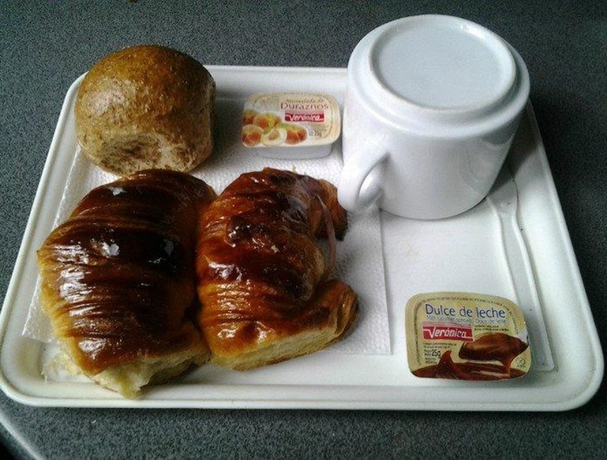 Imagen del bar/restaurante del Hotel Santino Recoleta. Foto 3