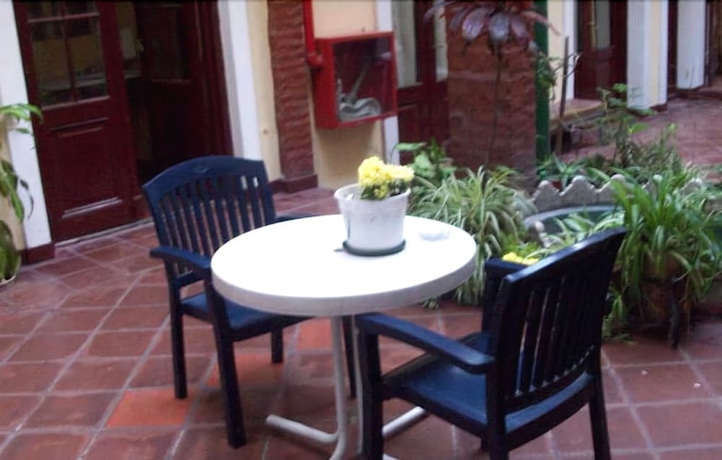 Imagen de los exteriores del Hotel Santino Recoleta. Foto 14