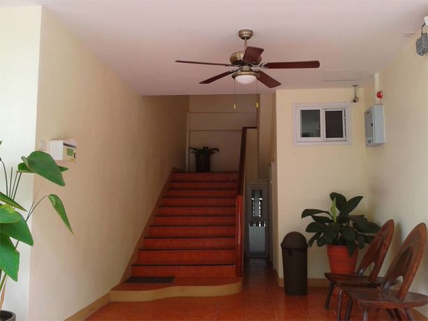 Imagen de los exteriores del Hotel Santipran Place. Foto 10
