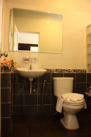 Imagen de los interiores del Hotel Santipran Place. Foto 16