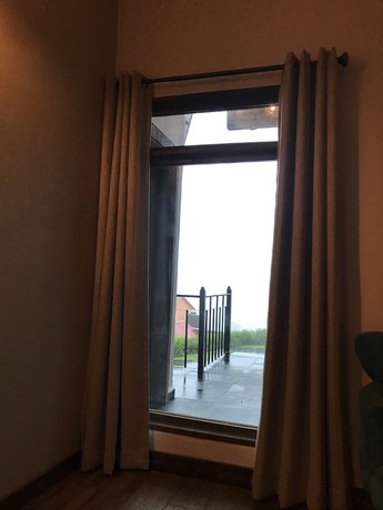 Imagen de la habitación del Hotel Santiurde. Foto 11