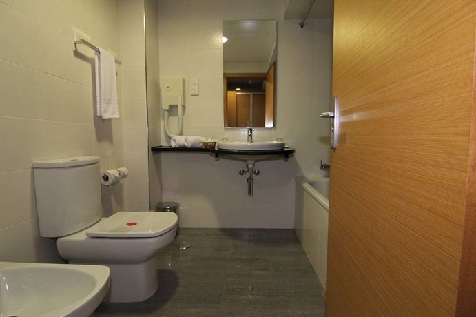 Imagen de la habitación del Hotel Santo Amaro. Foto 9