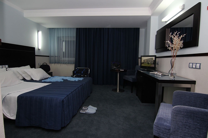 Imagen de la habitación del Hotel Santo Amaro. Foto 13