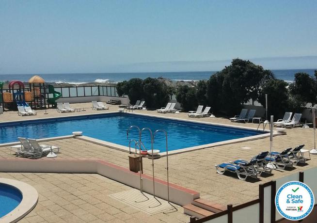 Imagen de la piscina del Hotel Santo Andre. Foto 12