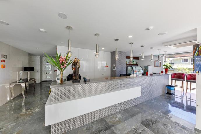 Imagen de los interiores del Hotel Santo António de Pádua. Foto 9