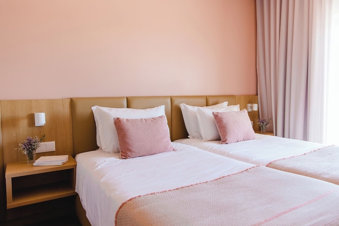 Imagen de la habitación del Hotel Santo Antonio De Fatima. Foto 2