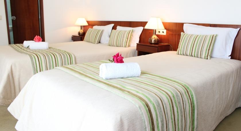 Imagen de la habitación del Hotel Santo Antonio De Fatima. Foto 3