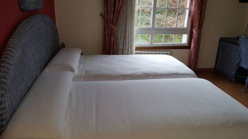 Imagen de la habitación del Hotel Santo Apóstolo. Foto 4