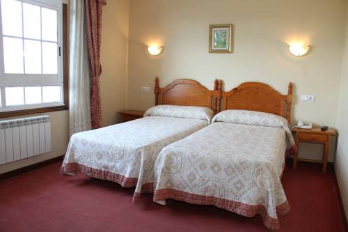 Imagen de la habitación del Hotel Santo Apóstolo. Foto 6