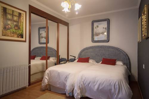 Imagen de la habitación del Hotel Santo Apóstolo. Foto 8