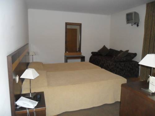 Imagen general del Hotel Santo Condestavel. Foto 3