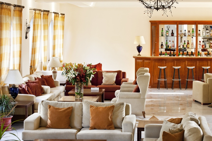 Imagen de los interiores del Hotel Santo Miramare Resort. Foto 9