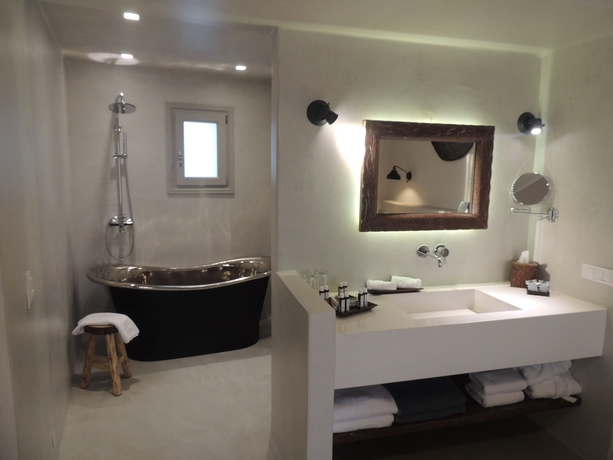 Imagen de la habitación del Hotel Santo Pure Oia Suites and Villas. Foto 6