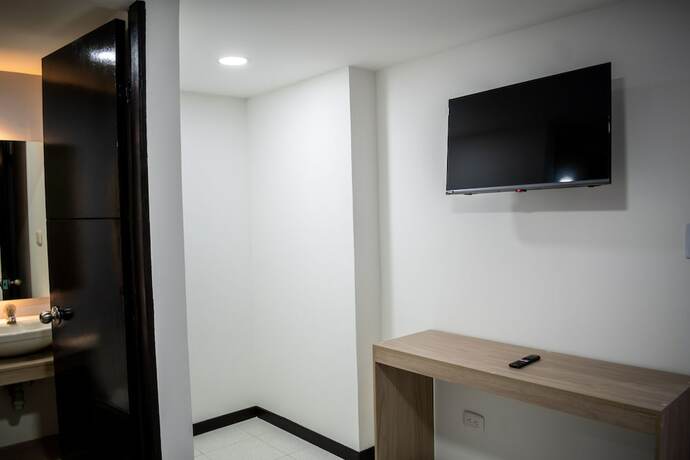 Imagen general del Hotel Santo Tomas Bogota. Foto 4