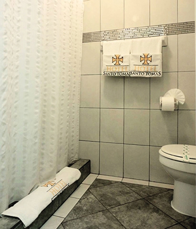 Imagen de la habitación del Hotel Santo Tomas, Ensenada. Foto 8