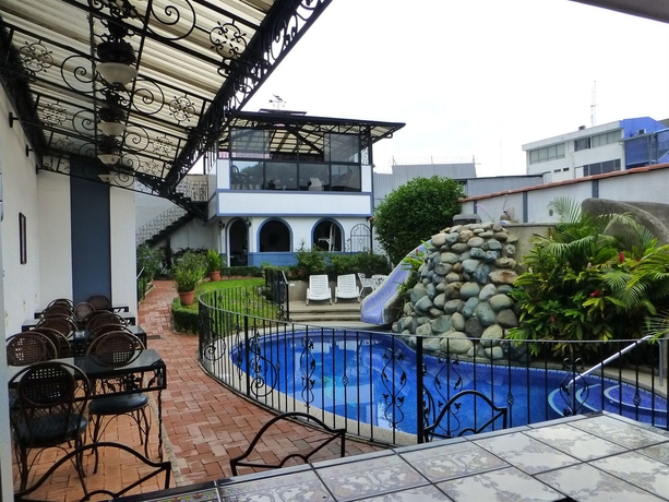 Imagen general del Hotel Santo Tomas. Foto 2