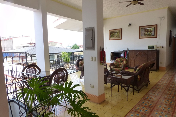 Imagen general del Hotel Santo Tomas. Foto 5