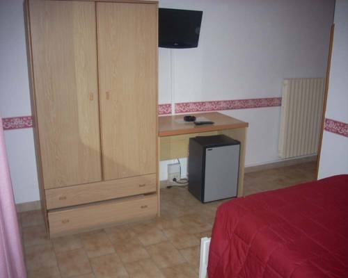 Imagen de la habitación del Hotel Santoianni. Foto 14