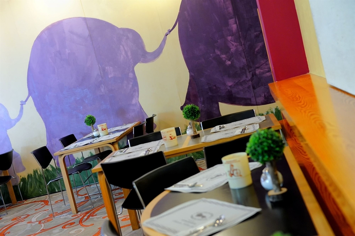 Imagen del bar/restaurante del Hotel Santoli. Foto 4
