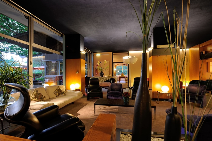 Imagen de los interiores del Hotel Santoli. Foto 9