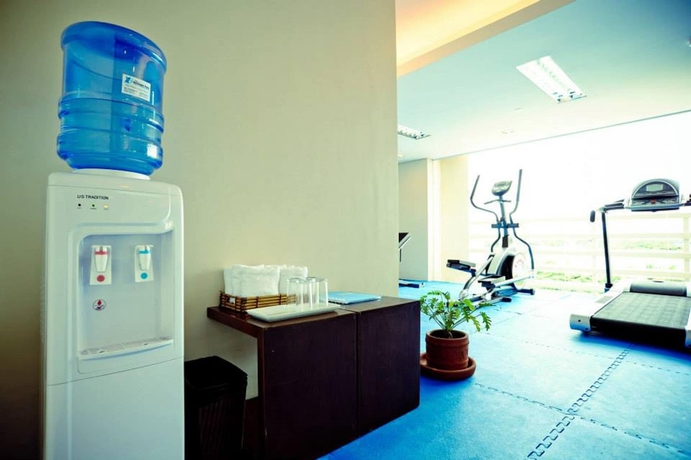 Imagen de los interiores del Hotel Santomas Suites. Foto 15