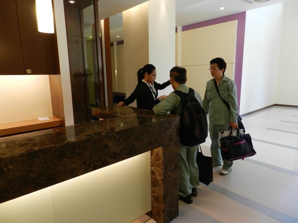 Imagen de los interiores del Hotel Santomas Suites. Foto 19