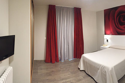 Imagen de la habitación del Hotel Santome. Foto 3