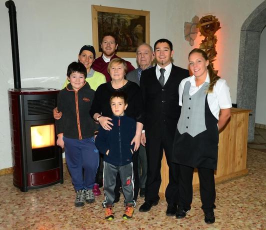 Imagen de los interiores del Hotel Santoni. Foto 19