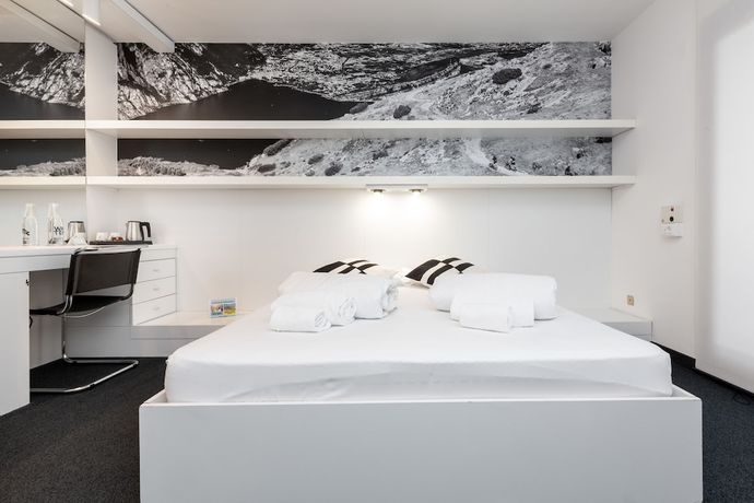 Imagen de la habitación del Hotel Santoni Freelosophy. Foto 12