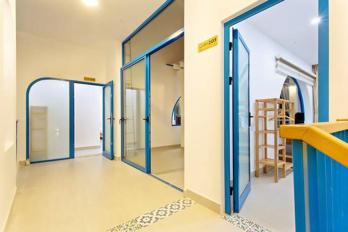 Imagen de la habitación del Hotel Santorin Hoian Villa. Foto 16