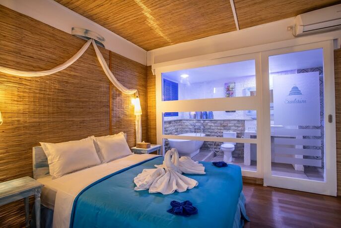 Imagen general del Hotel Santorini Beach Resort. Foto 1