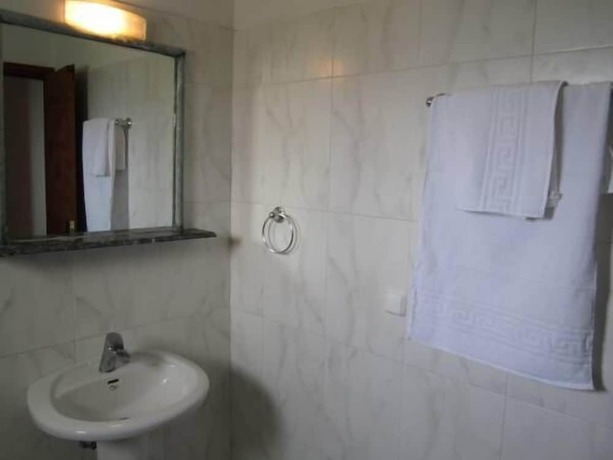 Imagen de la habitación del Hotel Santorini Breeze. Foto 15