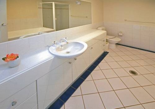 Imagen general del Hotel Santorini By The Sea Gold Coast. Foto 10