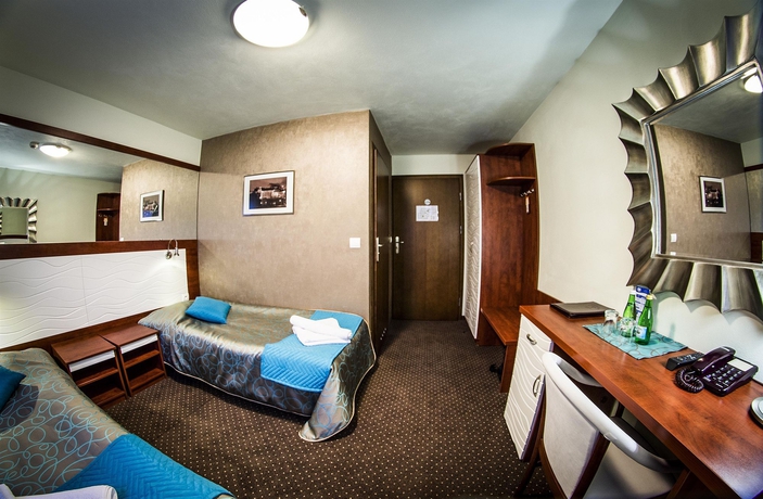 Imagen de la habitación del Hotel Santorini, Cracovia. Foto 15
