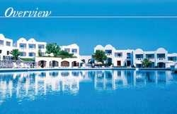 Imagen de la piscina del Hotel Santorini Image. Foto 3