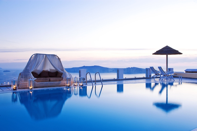 Imagen general del Hotel Santorini Princess Luxury Spa. Foto 1