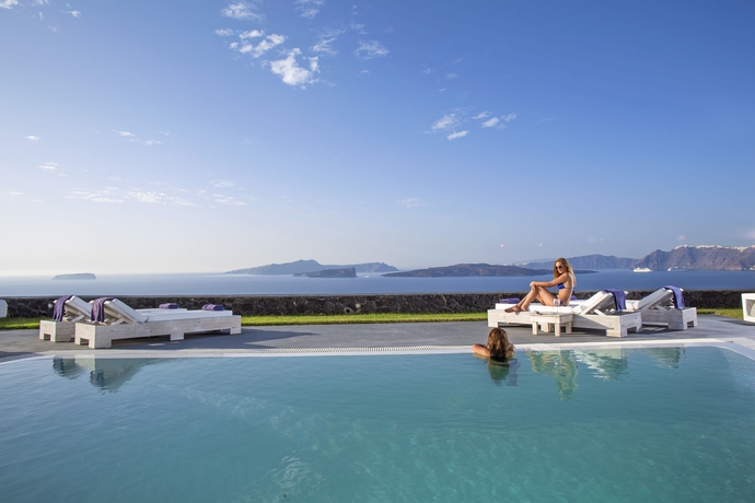 Imagen general del Hotel Santorini Princess Presidential Suites. Foto 1