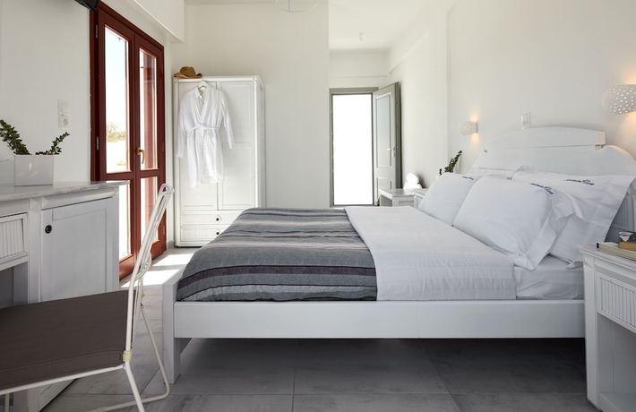 Imagen de la habitación del Hotel Santorini View. Foto 7