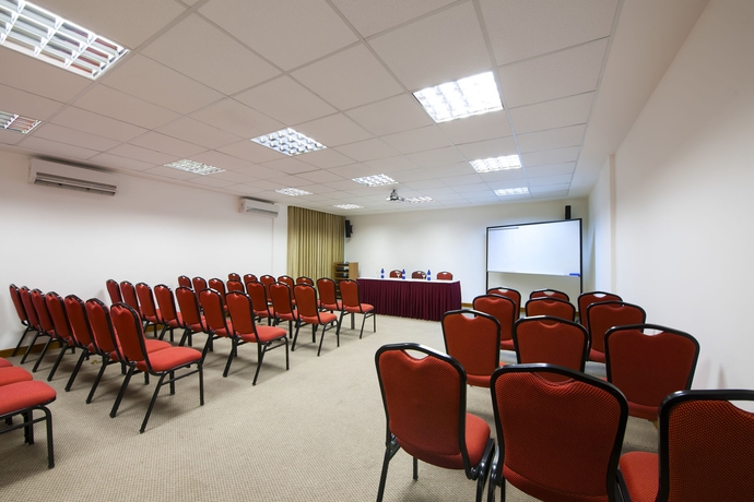 Imagen de los interiores del Hotel Santorini, Vila Velha. Foto 15