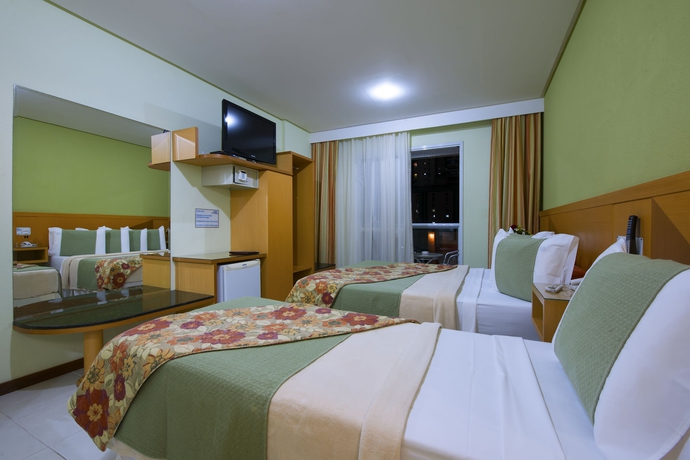 Imagen de la habitación del Hotel Santorini, Vila Velha. Foto 8