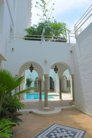 Imagen de la piscina del Hotel Santorini and Resort. Foto 16