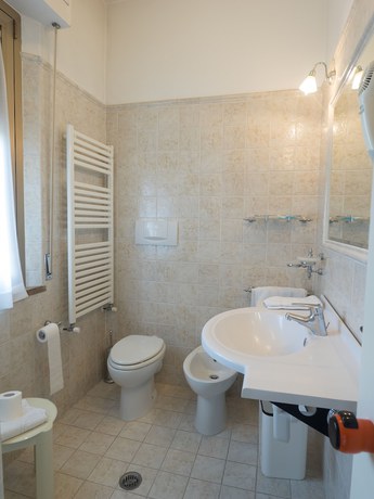 Imagen de la habitación del Hotel Santorotto. Foto 4