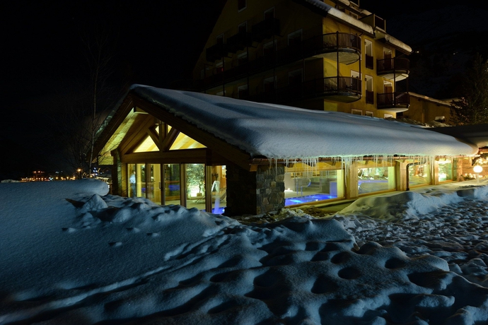 Imagen de los exteriores del Hotel Sant'orso - Mountain Lodge and Spa. Foto 4