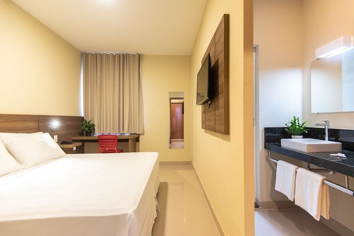 Imagen de la habitación del Hotel Santos Dumont Aeroporto SLZ. Foto 9